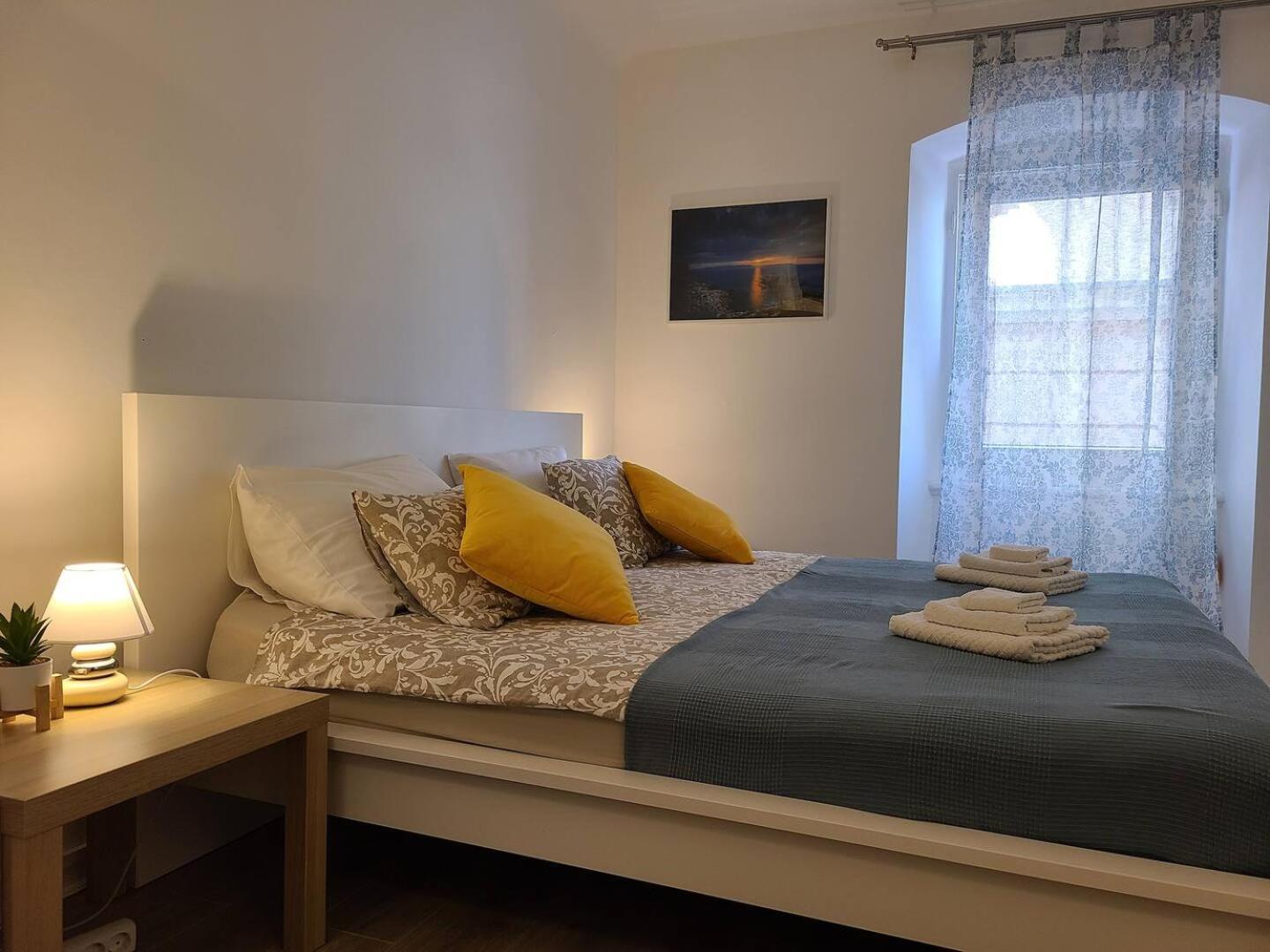 Forum Oasis Apartment *