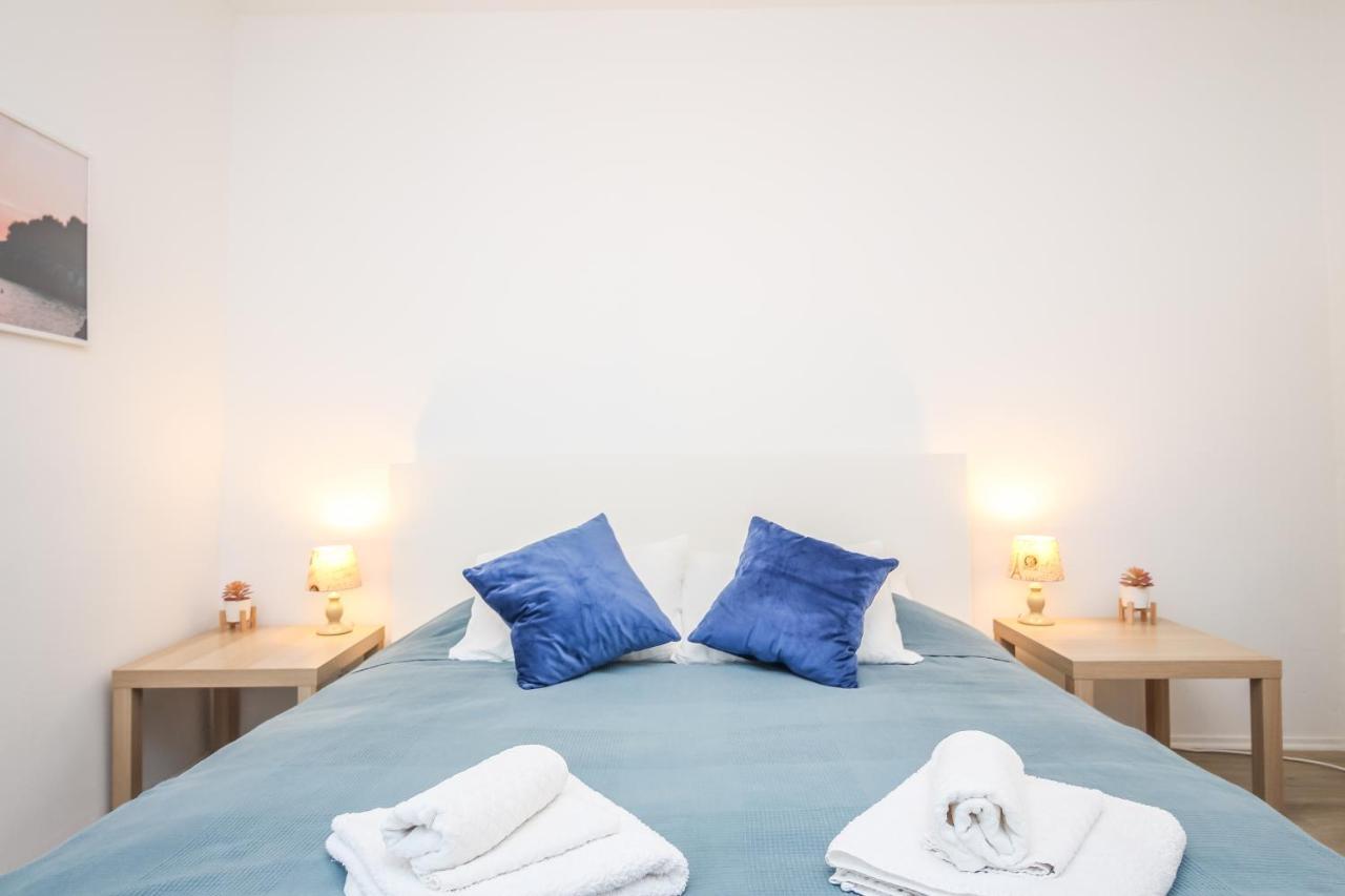Forum Oasis Apartment *