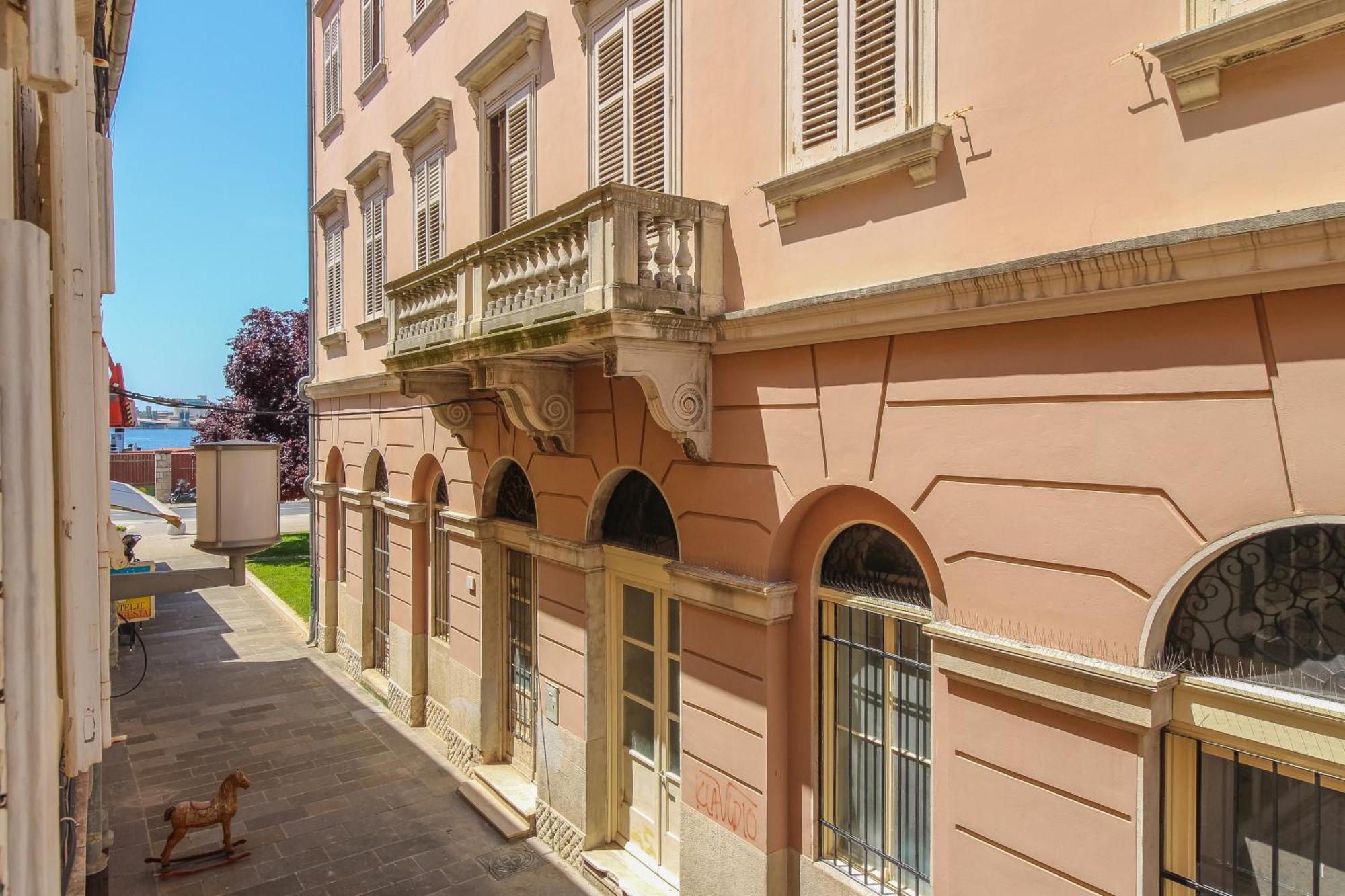 Forum Oasis Apartment